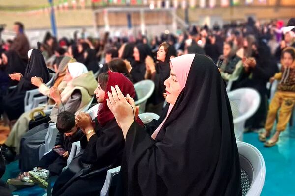 برگزاری برنامه میدان انقلاب بمناسبت دهه فجر در شهرستان باشت