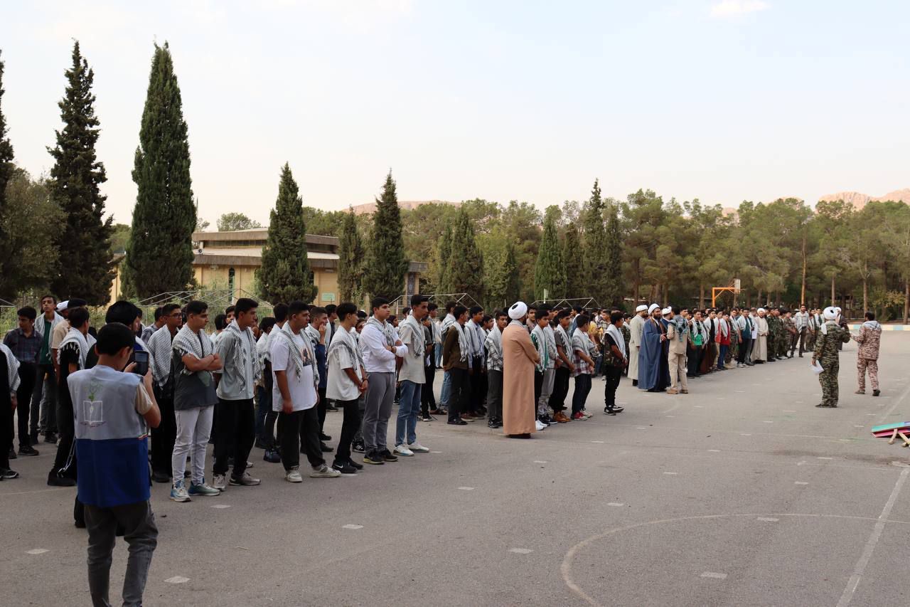 برگزاری افتتاحیه طرح ولایت پویندگان پسر در اردوگاه شهید بهشتی اصفهان