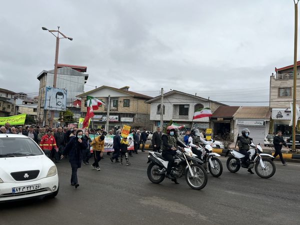 راهپیمایی 22 بهمن در اطاقور 