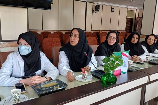 تقدیر از مراقبین سلامت و ارگان‌های مرتبط با حوزه سلامت در اداره آموزش و پرورش شهریار 