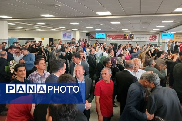 استقبال مردم کرمانشاه از آرین سلیمی قهرمان المپیک پاریس 