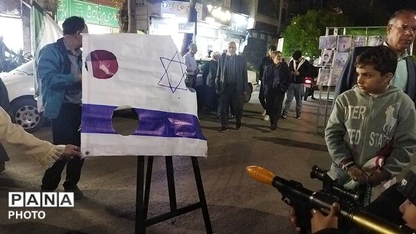 موکبی به رنگ مقاومت و دشمن ستبزی ویژه کودکان نیشابوری