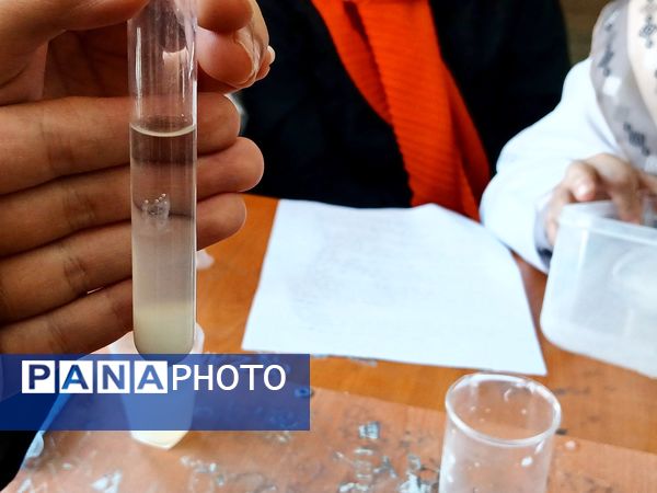 اجرای طرح پایگاه تابستانی در دبیرستان حدیث کسا ناحیه یک شهرری