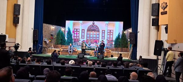 مراسم روز درختکاری در تالار هنر اصفهان با حضور مدیران شهری شهرداری اصفهان
