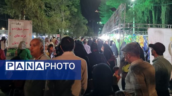 پایان بخش جشنواره نان گرم با حضور گرم مردم