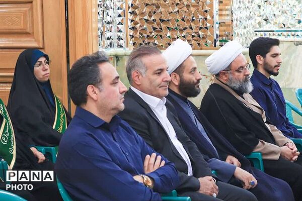 غبارروبی و عطرافشانی آستان مقدس امامزاده عمادالدین علیه السلام 