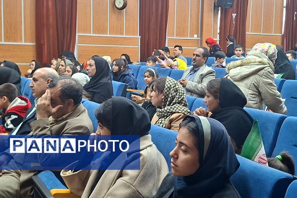 برگزاری جشنواره فرهنگی- تربیتی، هنری خانواده بزرگ کانون ملائک قرچک