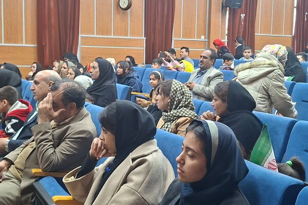 برگزاری جشنواره فرهنگی- تربیتی، هنری خانواده بزرگ کانون ملائک قرچک