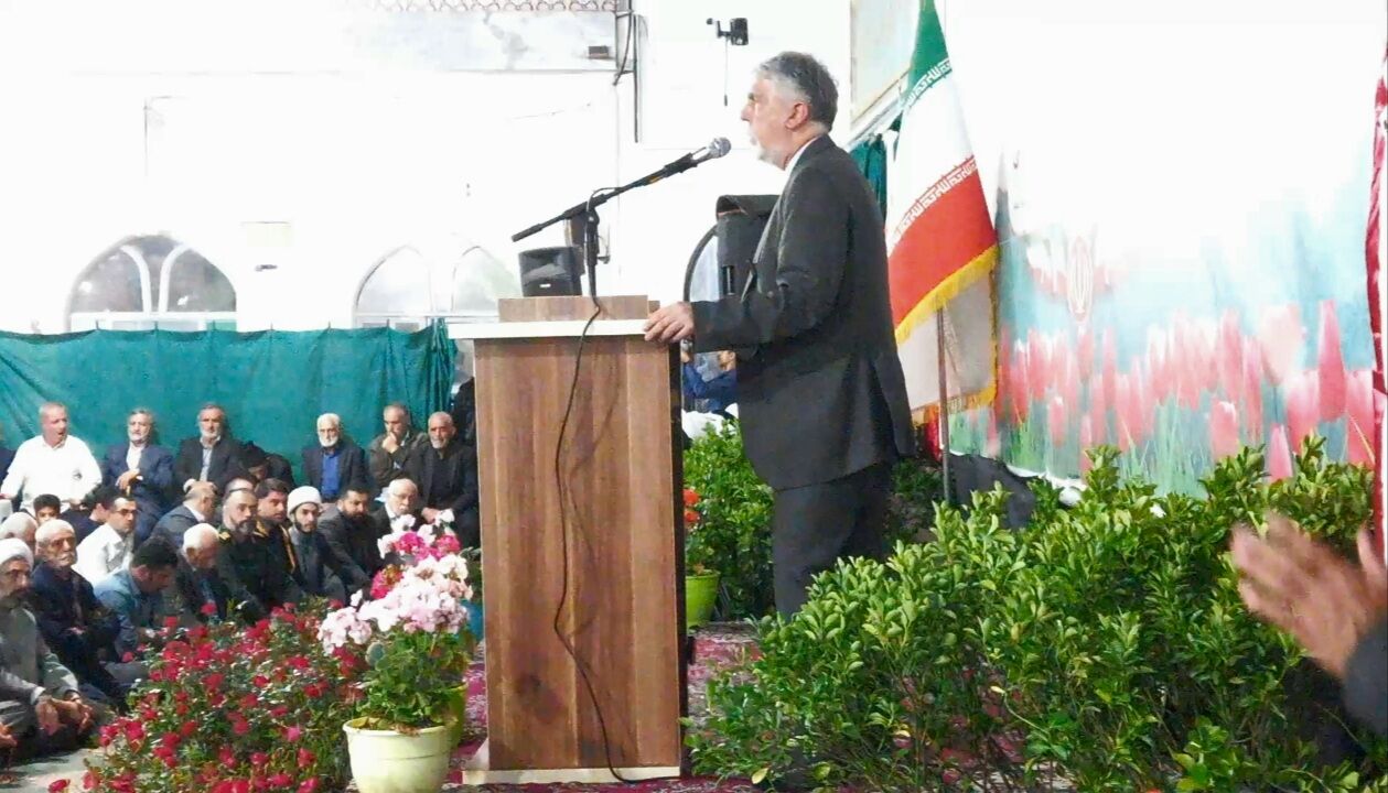عالمان دین، مشعل‌داران هدایت و انسجام جامعه‌اند