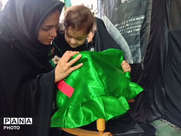 همایش شیرخوارگان حسینی در شیخ آباد قم