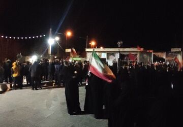 راهپیمایی باشکوه مردم ولایتمدار کوهنانی در بیعت با رهبر انقلاب