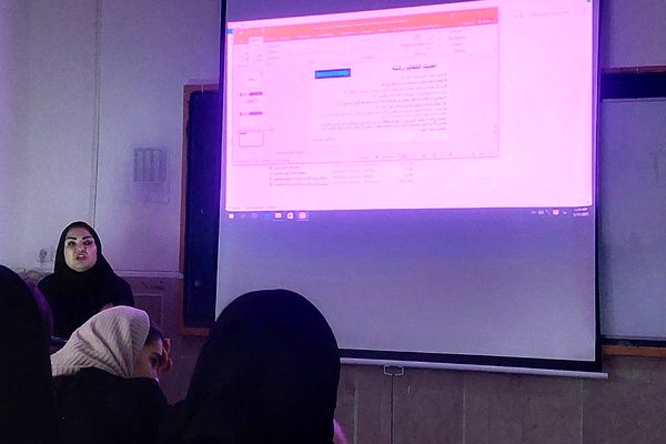 برگزاری همایش انتخاب رشته کنکور سراسری در مدرسه شهید راستی پردیس 
