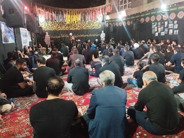 مراسم پرشور عزاداری شب تاسوعای حسینی در مسجد موسی‌ بن جعفر(ع) قروه