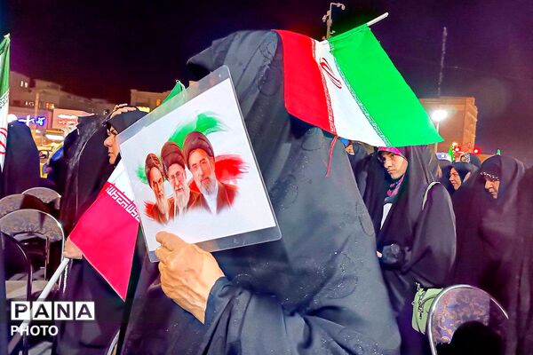 اجتماع باشکوه مردمی موج هفتاد و یکم در ورامین با حضور گسترده مردم
