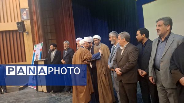 امام جمعه جدید تاکستان معرفی شد