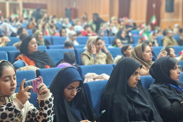 برگزاری جشنواره فرهنگی- تربیتی، هنری خانواده بزرگ کانون ملائک قرچک