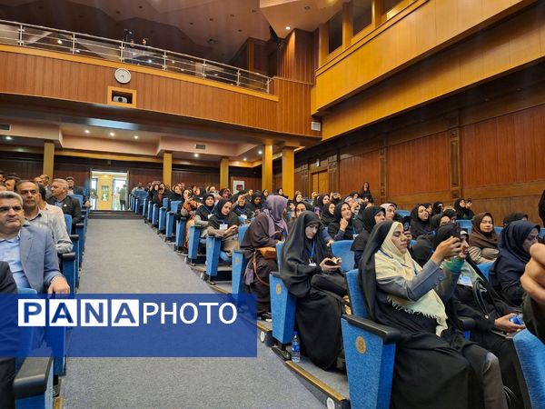 همایش مدیران دبیرستان های شبانه روزی دوره دوم متوسطه نظری کشور