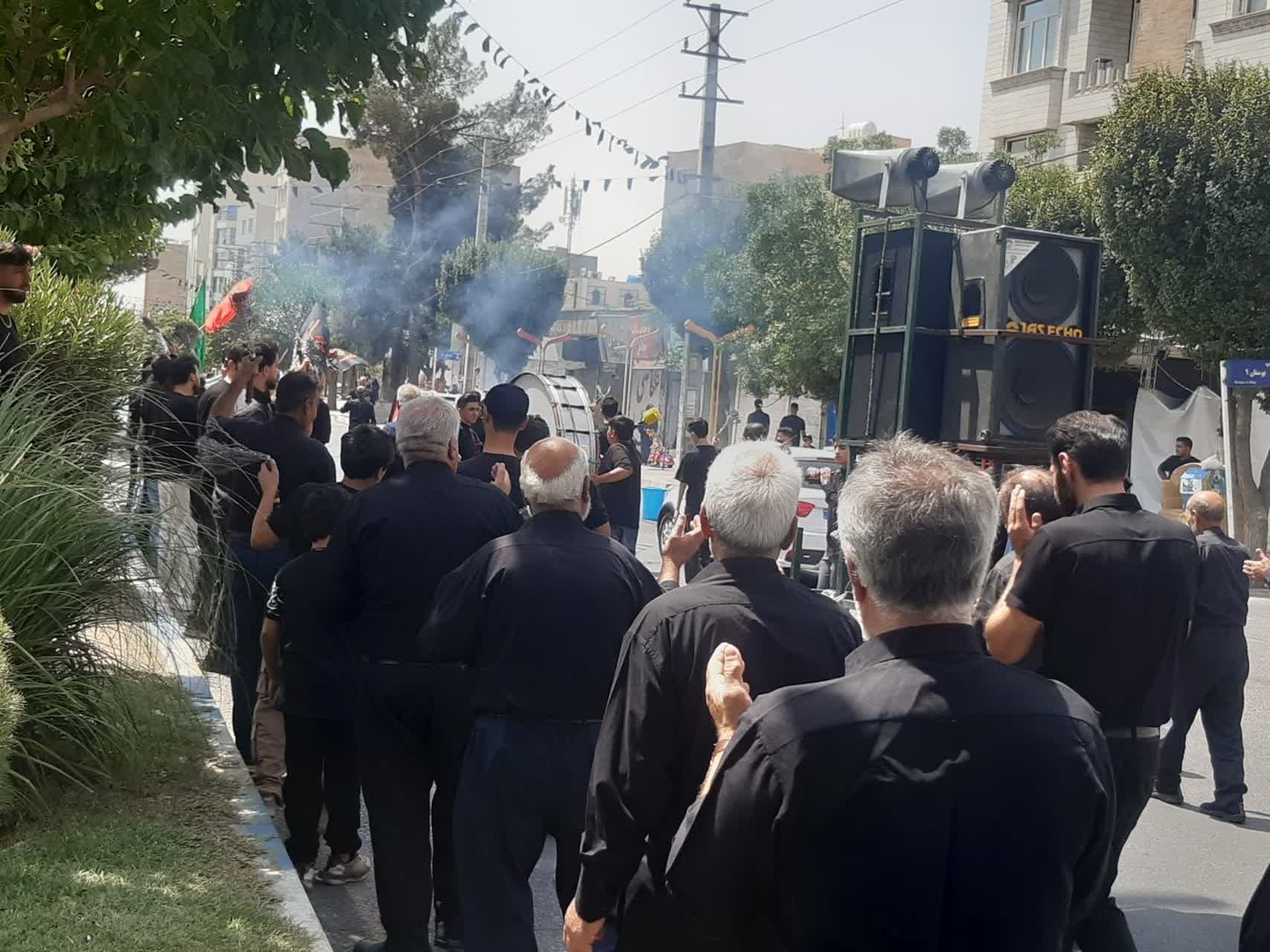 دسته‌های عزاداری در رباط کریم