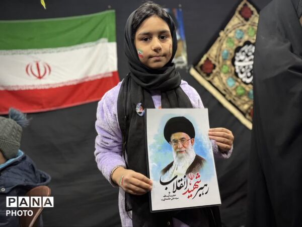 حماسه حضور دهه نودی‌های تفت در سوگ رهبر شهید