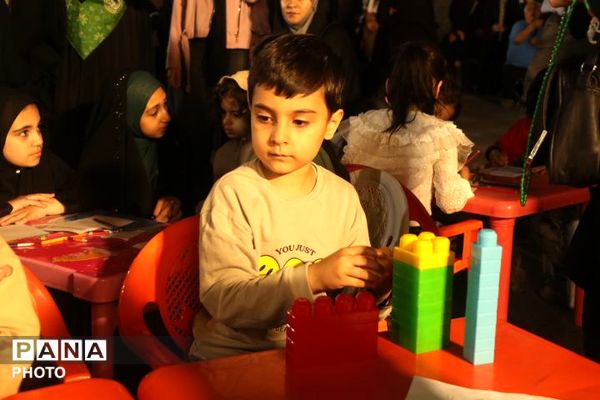 مردم گرگان همچنان ایستاده در شب84