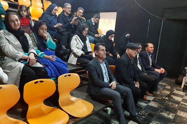 طنین شعر و موسیقی در آغاز ماه رجب؛ محفل ادبی در پیشوا 