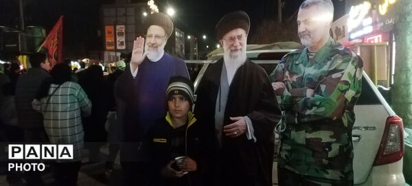  ما تا آخر ایستاده ایم 