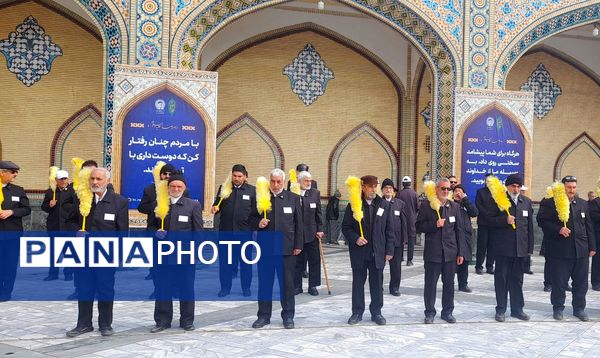 دختران ملاردی در اردوی سیاحتی زیارتی مشهد 