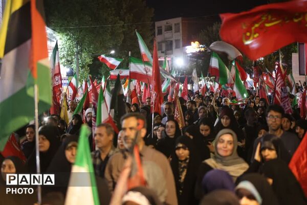  تجدید میثاق دوباره مردم کرج با آرمان‌های رهبری