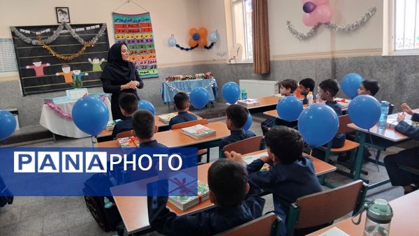 جشن ورود شکوفه‌های محلاتی به کلاس اول