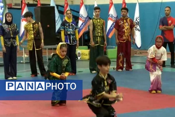 کسب مدال نقره مسابقات قهرمانی جوانان جهان توسط سید آرشام خلیل پور، دانش‌آموز آموزشگاه غفاری ناحیه دو شهرری 