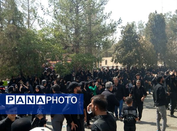 مراسم خیمه سوزان عصر عاشورا در بیرجند 