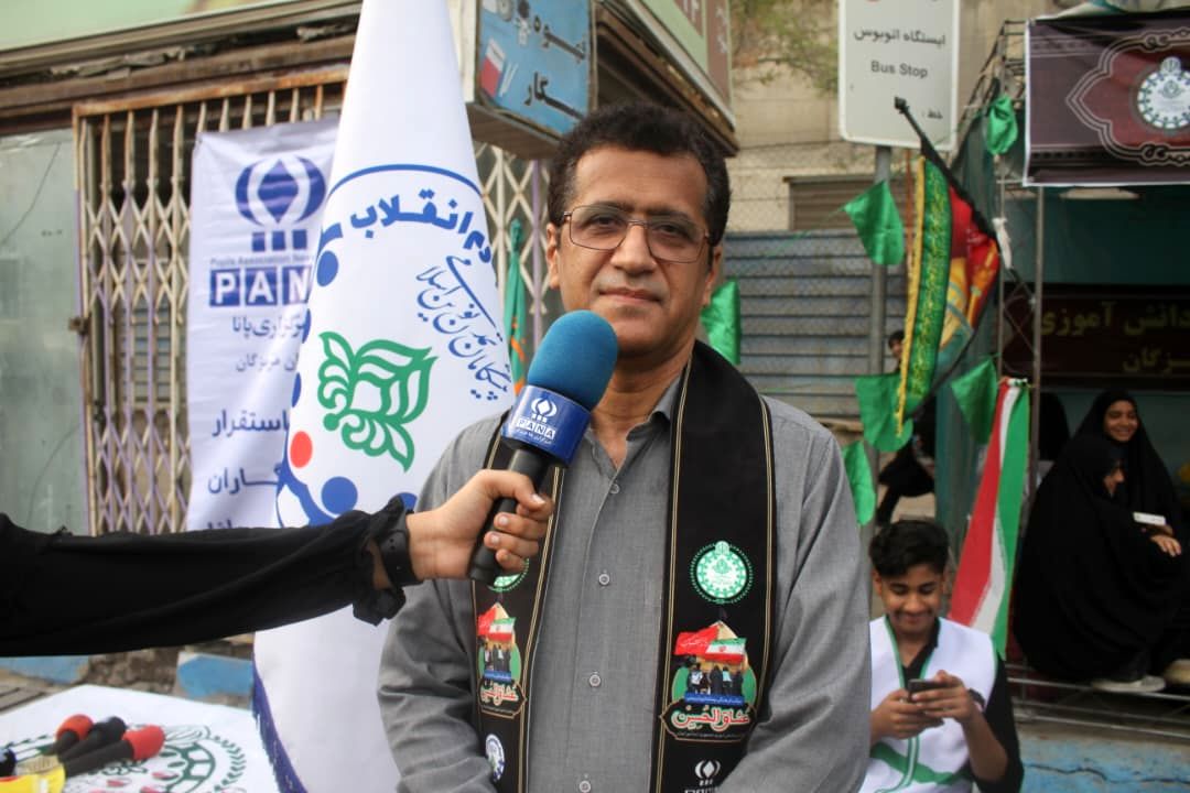 «حب الحسین» شعاری زیباست که ما را کنار هم قرار می‌دهد