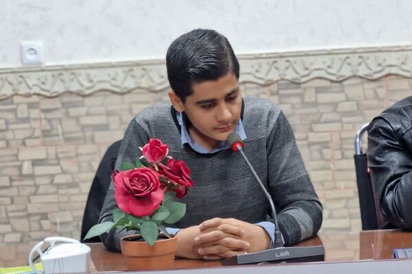 جلسه هم‌افزایی و توانمندسازی دانش‌آموزان جدیدالورود خبرگزاری پانا قرچک