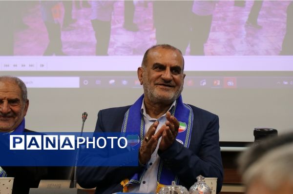 نشست مشاور وزیر با مدرسان سازمان دانش‌آموزی استان خراسان رضوی