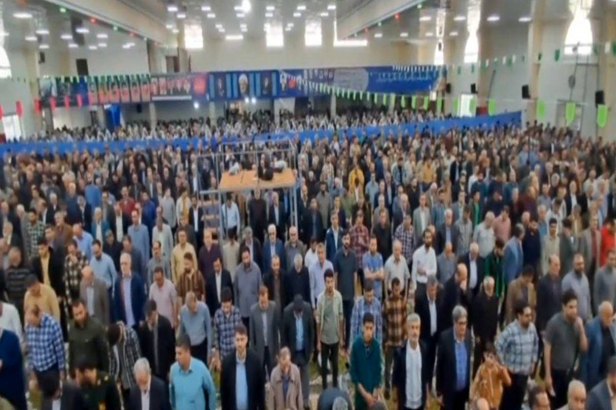 برگزاری باشکوه نماز عید فطر در فومن 