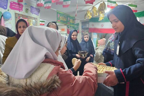 جشن میلاد امام زمان (عج) در دبستان هدی