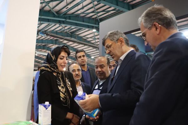 دوازدهمین نمایشگاه دستاوردهای پژوهش، فناوری و فن‌بازار در یزد آغاز به کار کرد