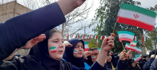 جام اقتدار در آموزشگاه مرحوم پاکدل خلیل آباد 