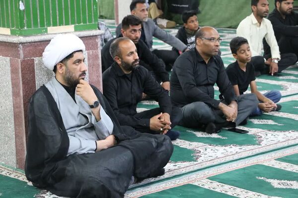 تشییع آلاله گمنام فاطمی در بندرخمیر 