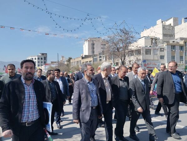حضور مسولان آموزش و پرورش خراسان رضوی در راهپیمایی روز قدس