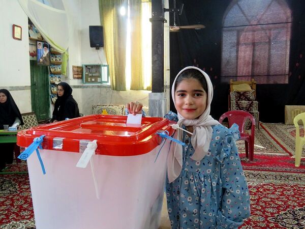 دور دوم انتخابات چهاردهمین دوره ریاست‌جمهوری در شهر درق