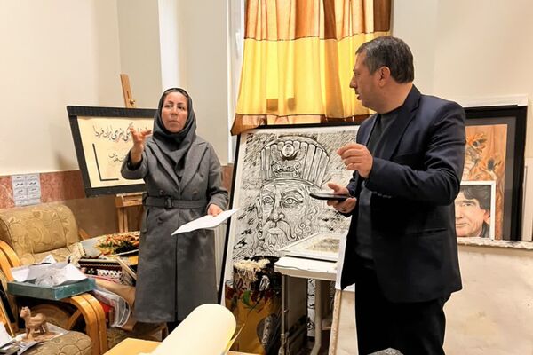 بازدید رئیس آموزش و پرورش شهرستان قدس از داوری آثار جشنواره فرهنگی هنری فردا و پرسش مهر