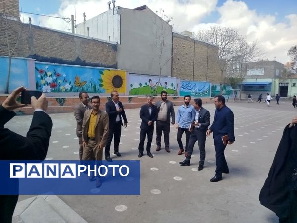 بازدید معاون فعالیت‌های تشکیلاتی سازمان دانش‌آموزی از مدارس تمام تشکیلاتی مدارس خدابنده