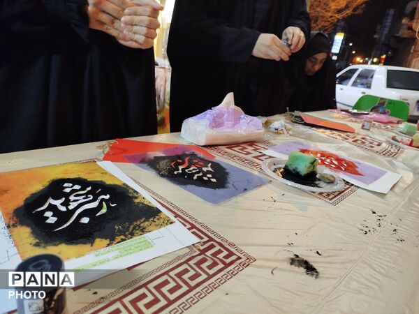 راهپیمایی بزرگ مردم ولایتمدار ورامین بر علیه آمریکا و اسرائیل جنایتکار برای خون خواهی رهبر معظم انقلاب اسلامی