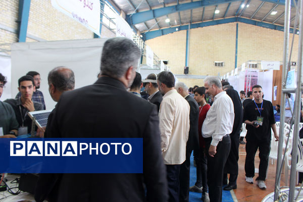 چهارمین جشنواره خلاقیت و دست‌سازه هنرستان قدس قم