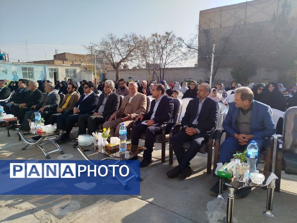 آیین افتتاح پایگاه نهضت سواد آموزی در دبستان شهید نجفی فدافن