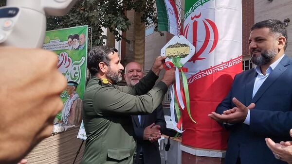 آیین زنگ مهر در دبیرستان «ذبیح‌الله هوشیار» ناحیه ۱ مشهد 