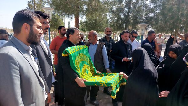 حضور کاروان زیر سایه خورشید در نایین