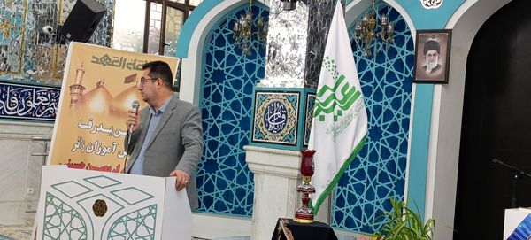 بدرقه دانش‌آموزان اعزامی به پیاده‌روی اربعین 