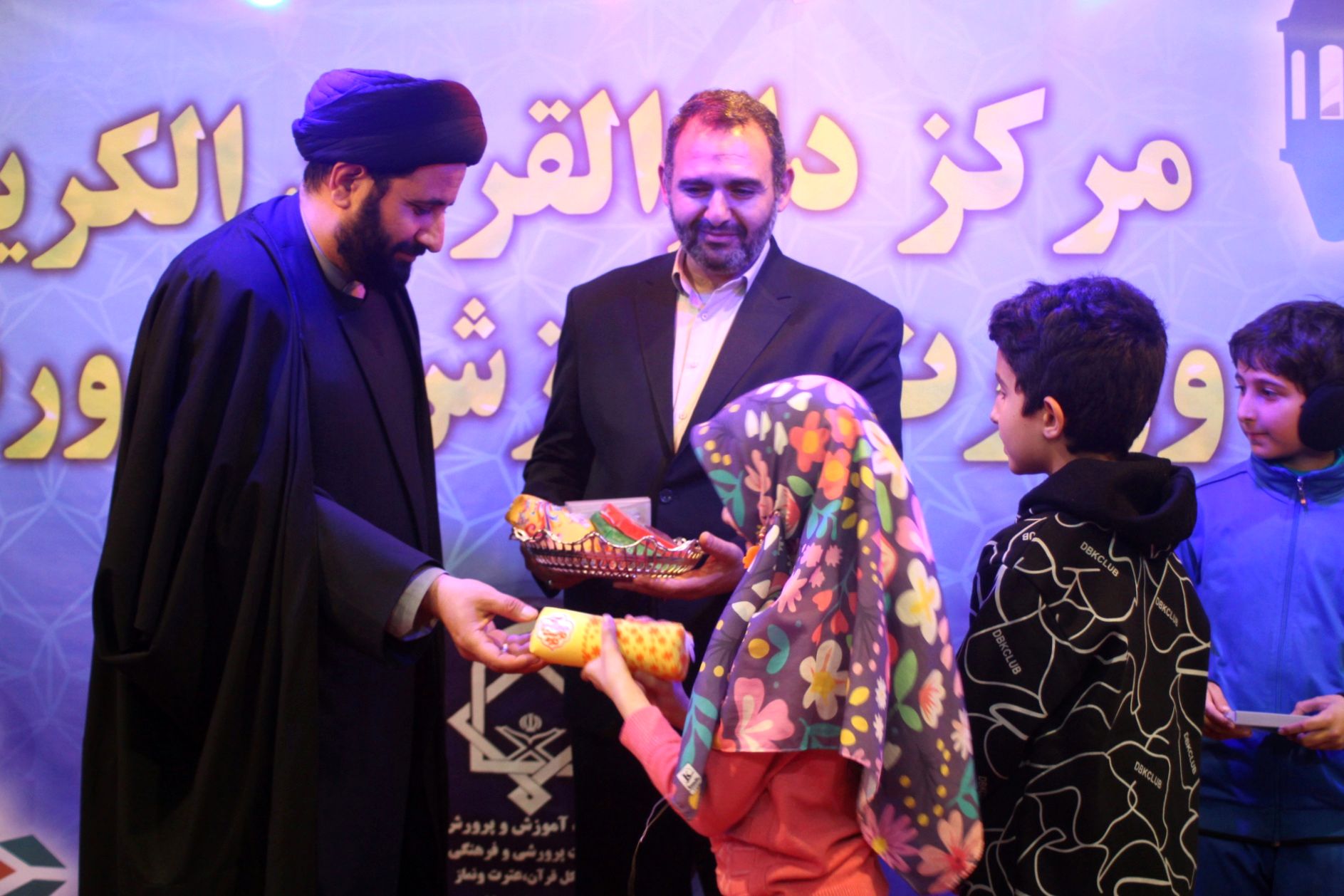 موج امید در غرفه وزارت آموزش و پرورش در هشتمین روز نمایشگاه بین‌المللی قرآن کریم